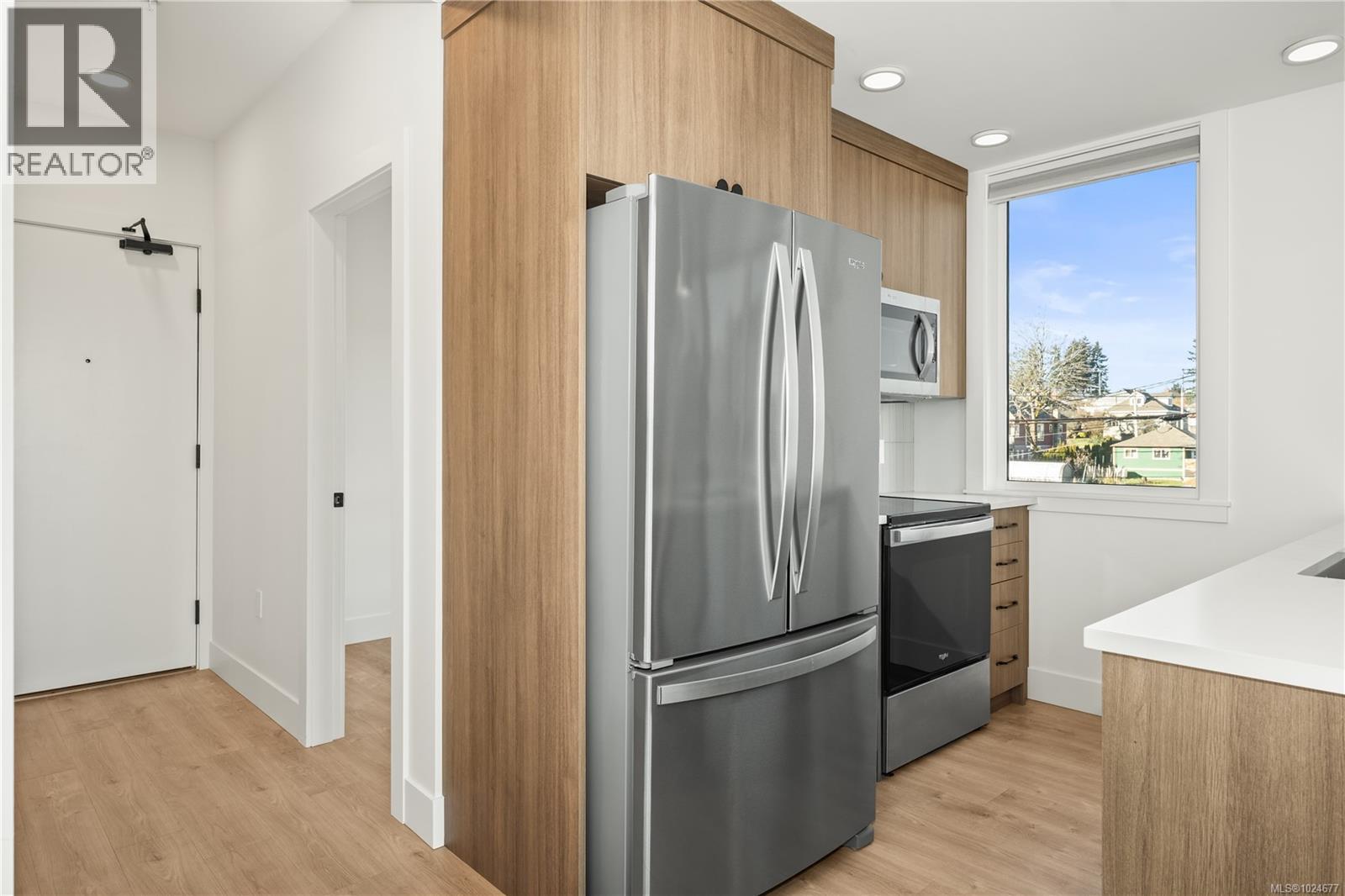 #301 201 DOGWOOD DR - 15