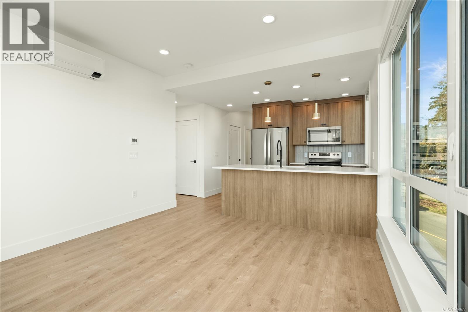 #301 201 DOGWOOD DR - 18