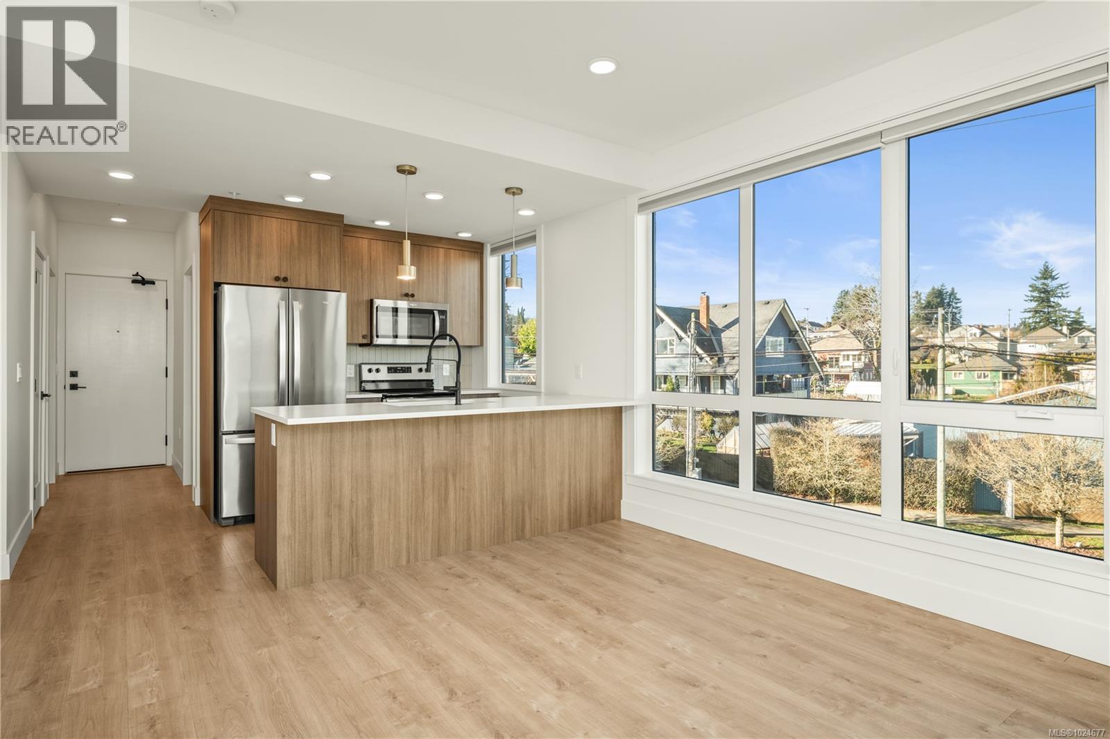 #301 201 DOGWOOD DR - 17