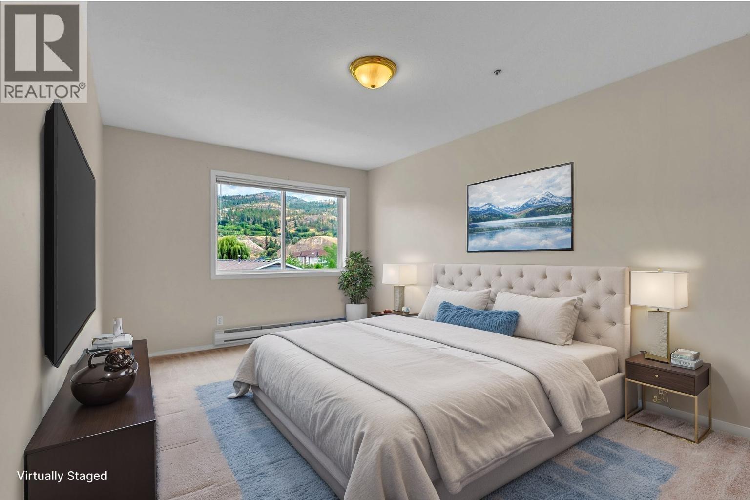 306 3310 Skaha Lake Road, Penticton