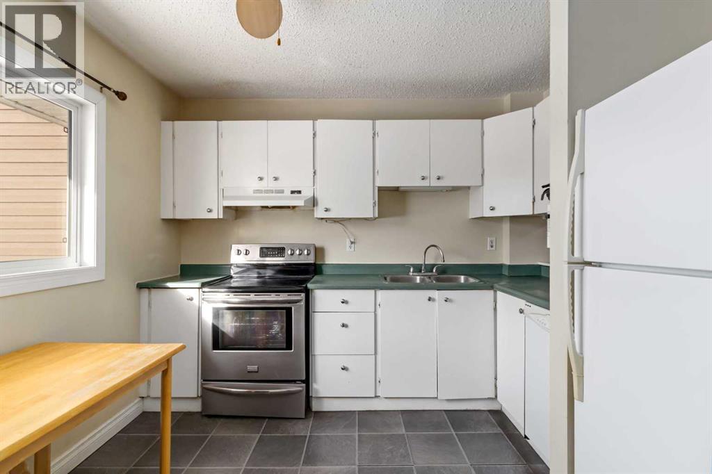 400 Silin Forest Road, Fort McMurray