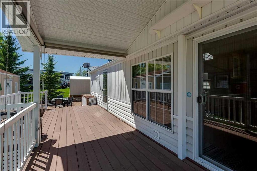 25054 South Pine Lake Road, Rural Red Deer County