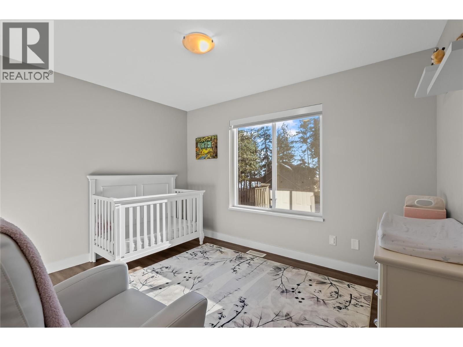  530 Muir Road, Fintry