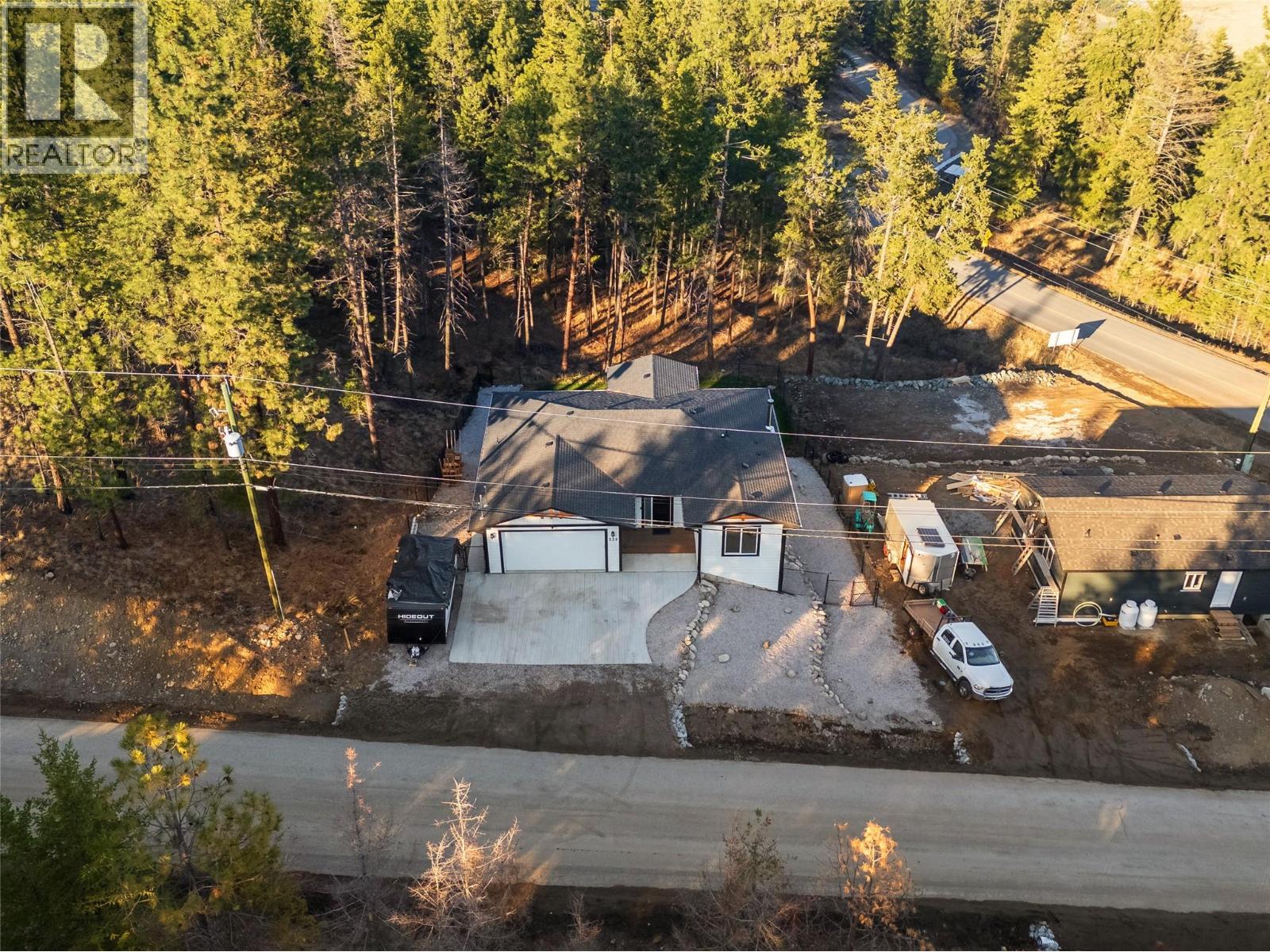  530 Muir Road, Fintry