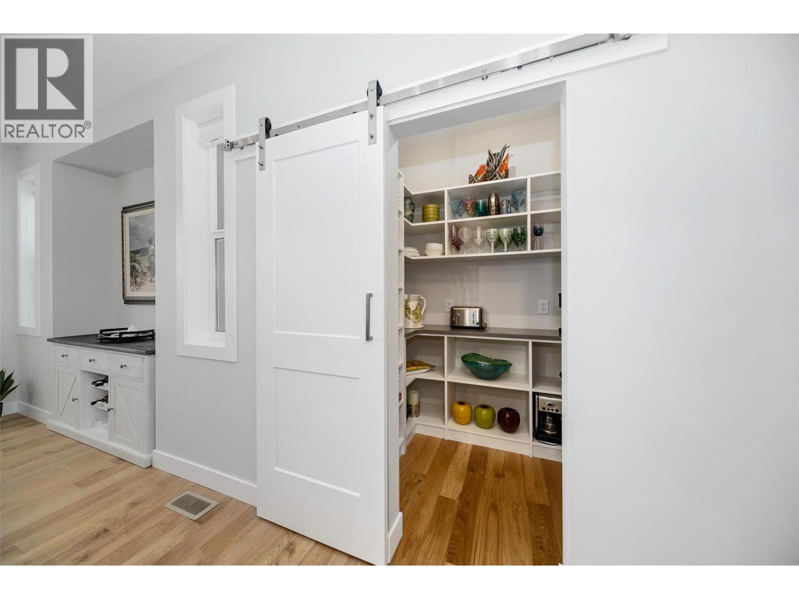 #19 1581 20 Street NE - 15