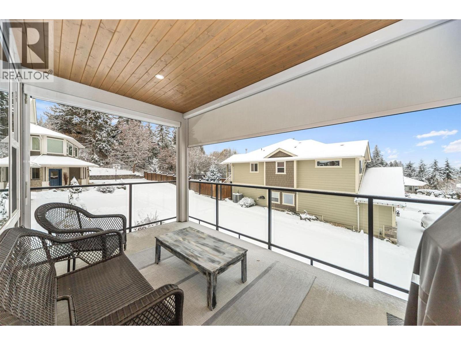 19 1581 20 Street Northeast, Salmon Arm