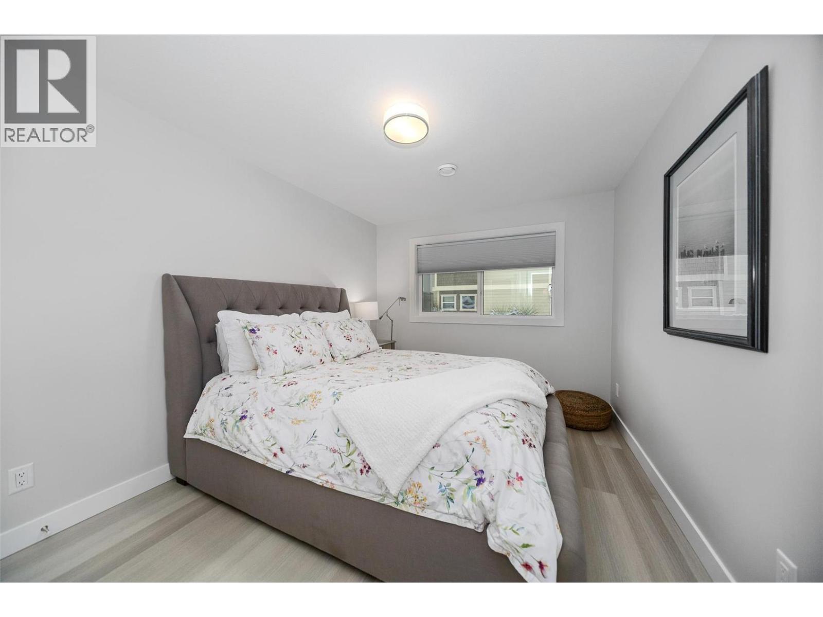 19 1581 20 Street Northeast, Salmon Arm