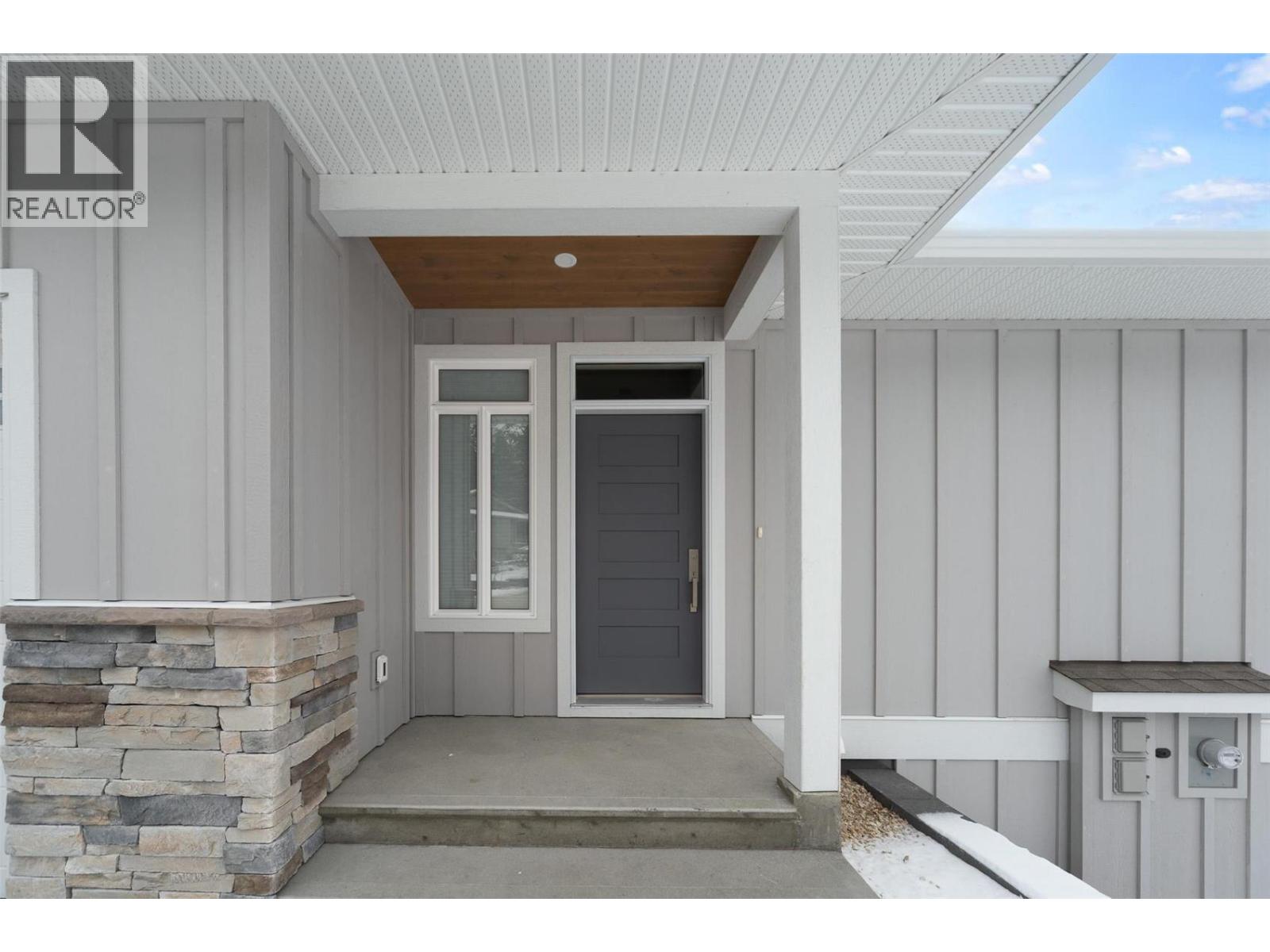 #19 1581 20 Street NE - 7