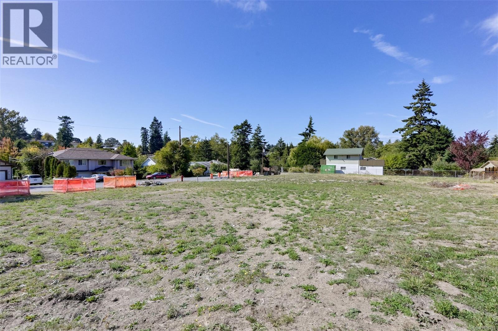  710 Violet Avenue, Saanich