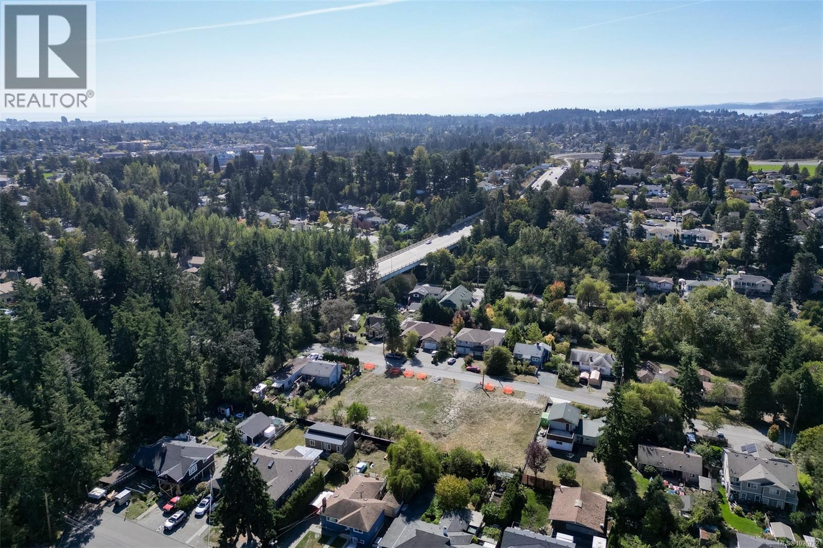  710 Violet Avenue, Saanich