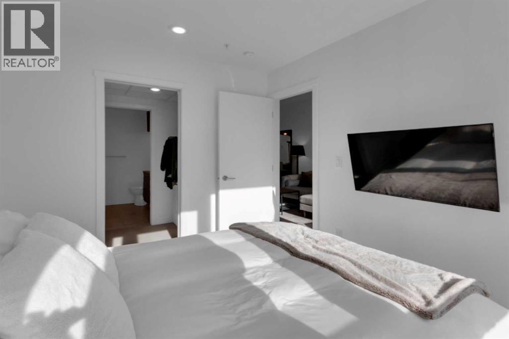 Single Family House for Sale in    Street NE Bridgeland/Riverside Calgary 