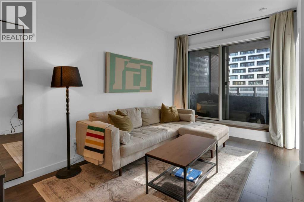 Single Family House for Sale in    Street NE Bridgeland/Riverside Calgary 