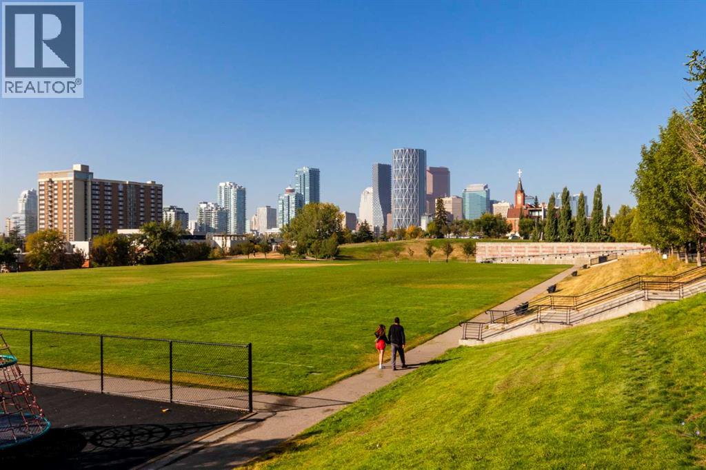 Single Family House for Sale in    Street NE Bridgeland/Riverside Calgary 