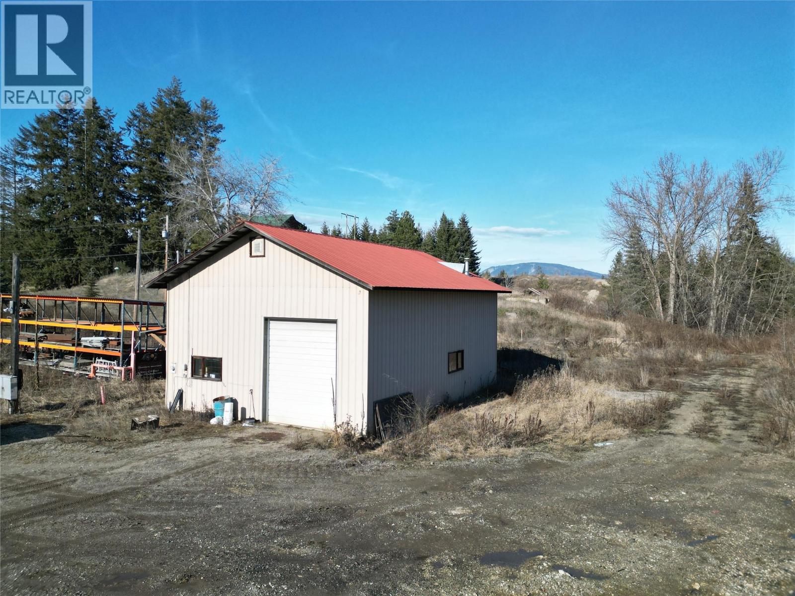  3030 40 Street Southeast, Salmon Arm