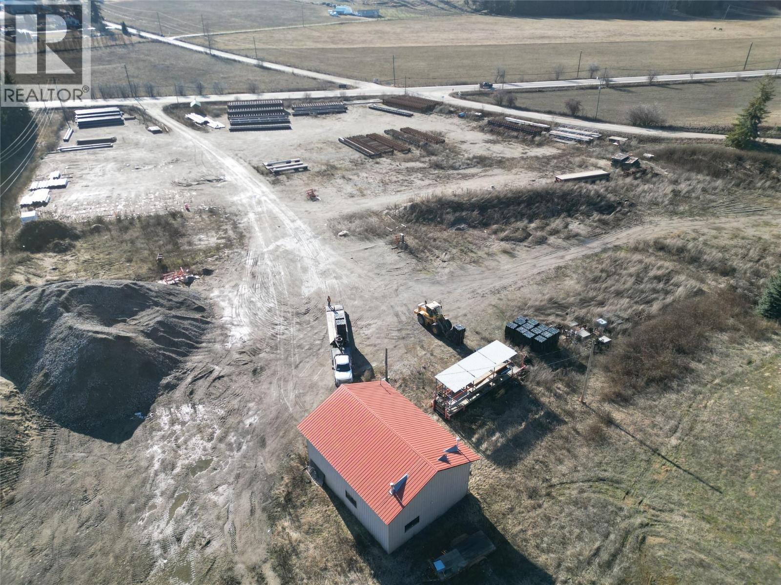  3030 40 Street Southeast, Salmon Arm