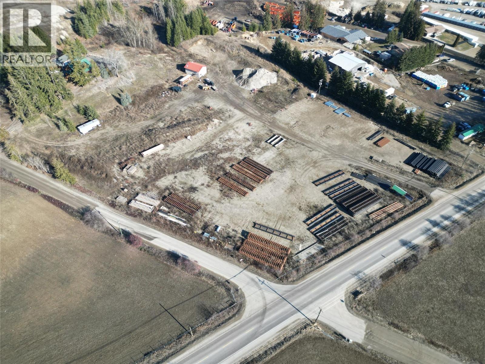  3030 40 Street Southeast, Salmon Arm