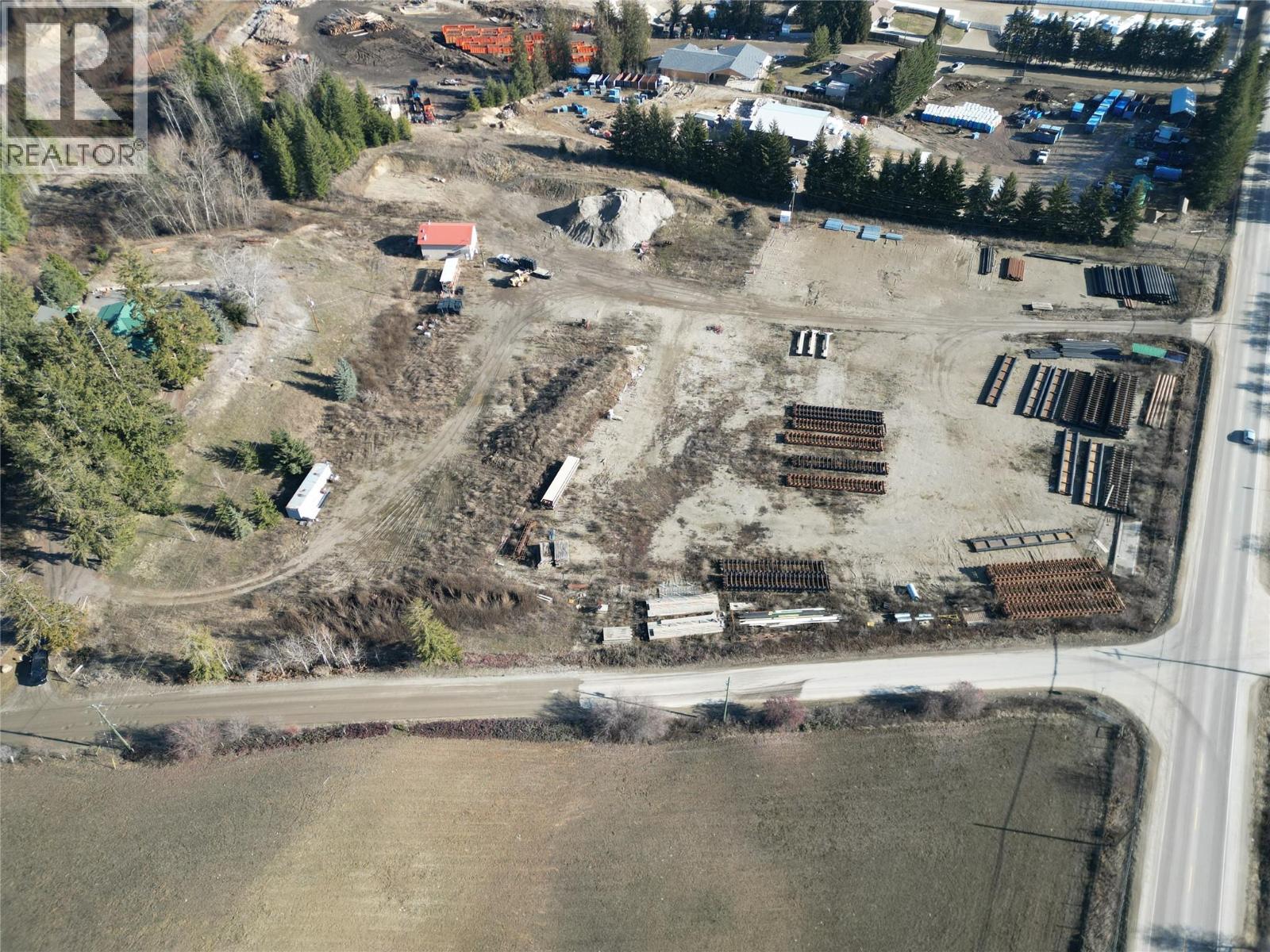  3030 40 Street Southeast, Salmon Arm