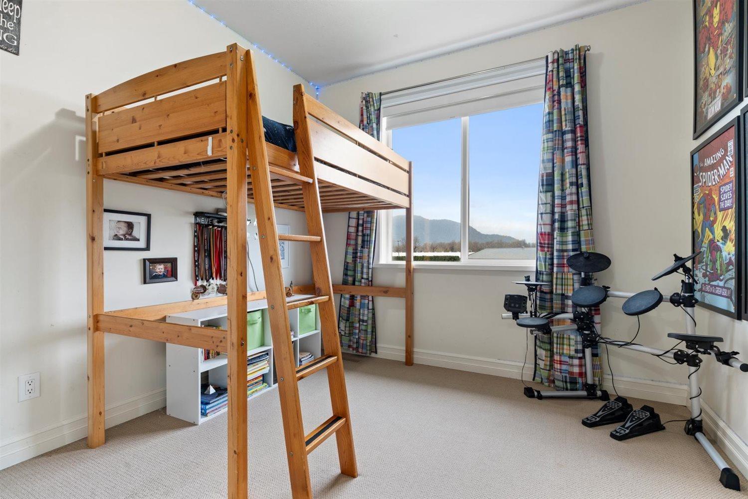 43057 VEDDER MOUNTAIN ROAD, Yarrow, Yarrow