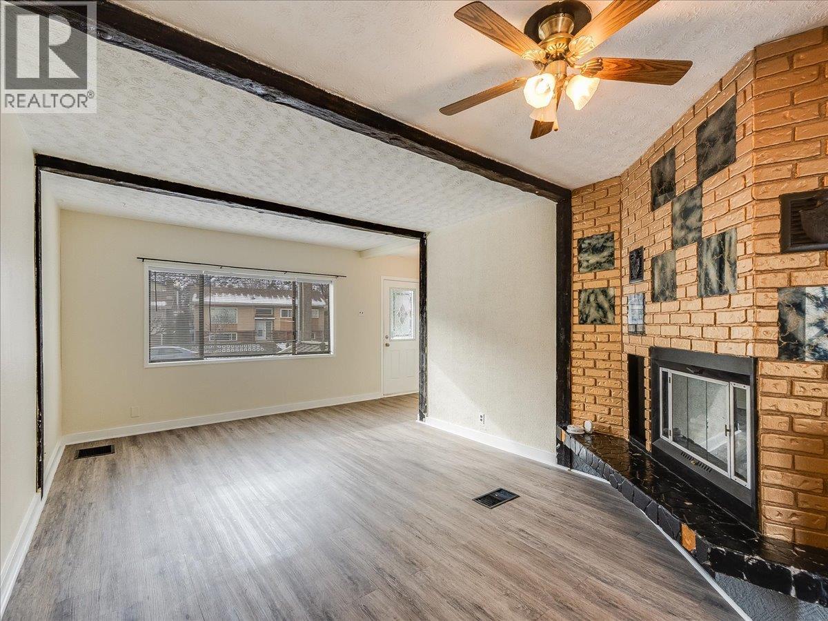 1867 FIFTH Avenue, Trail