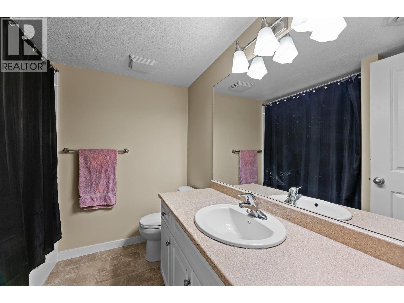  2003 Montego Street, West Kelowna