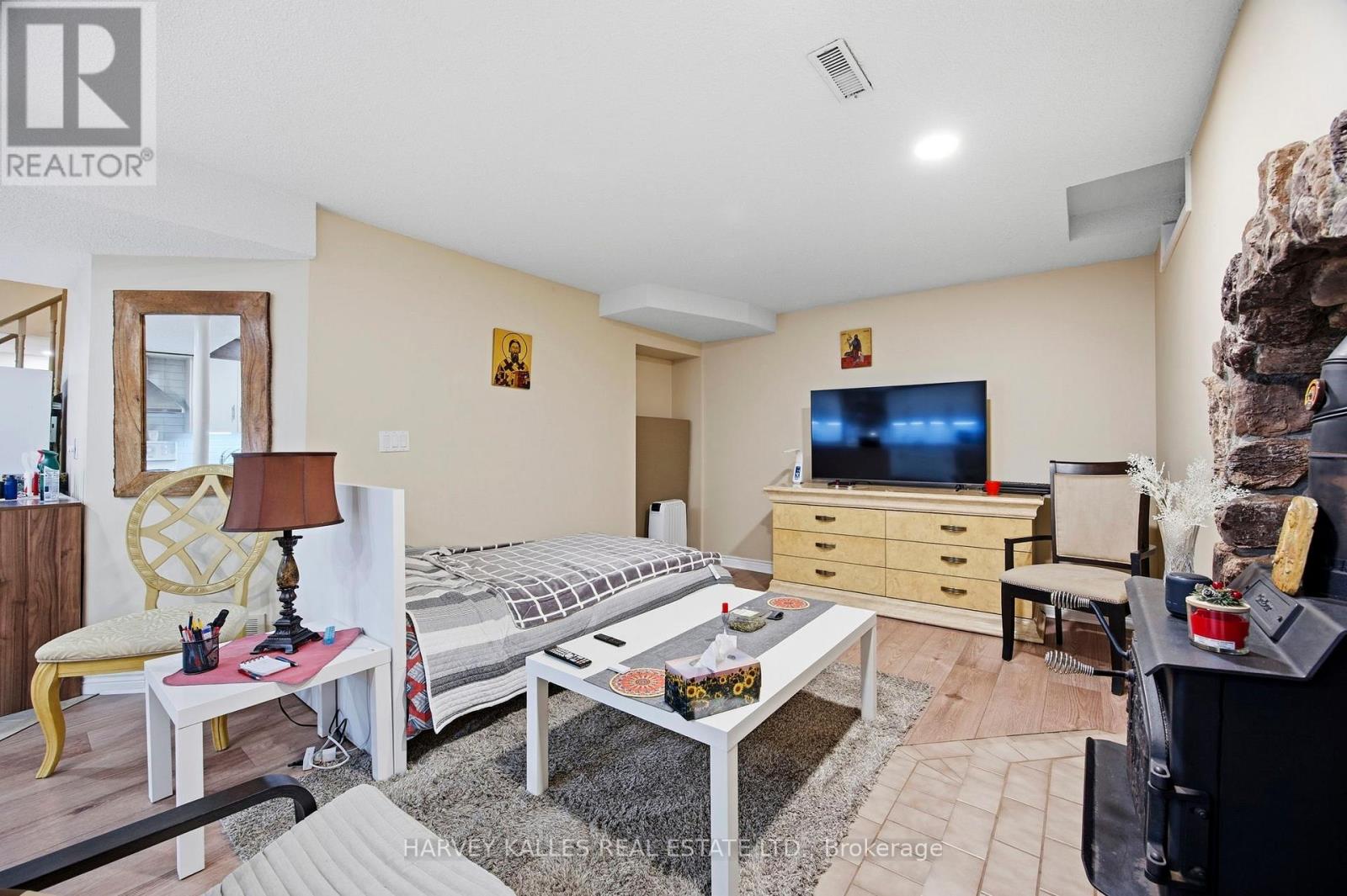 682 WILLOWBANK TRAIL,Mississauga (Rathwood),,