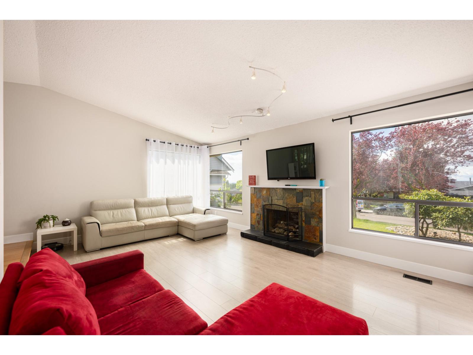 7642 GARFIELD Drive, Delta