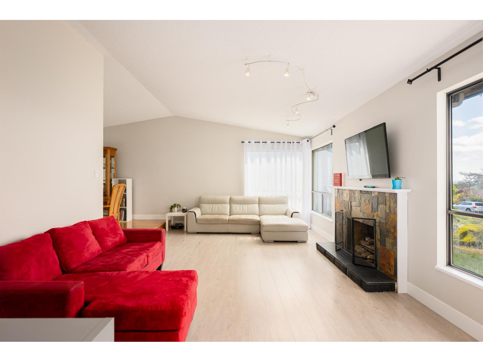 7642 GARFIELD Drive, Delta