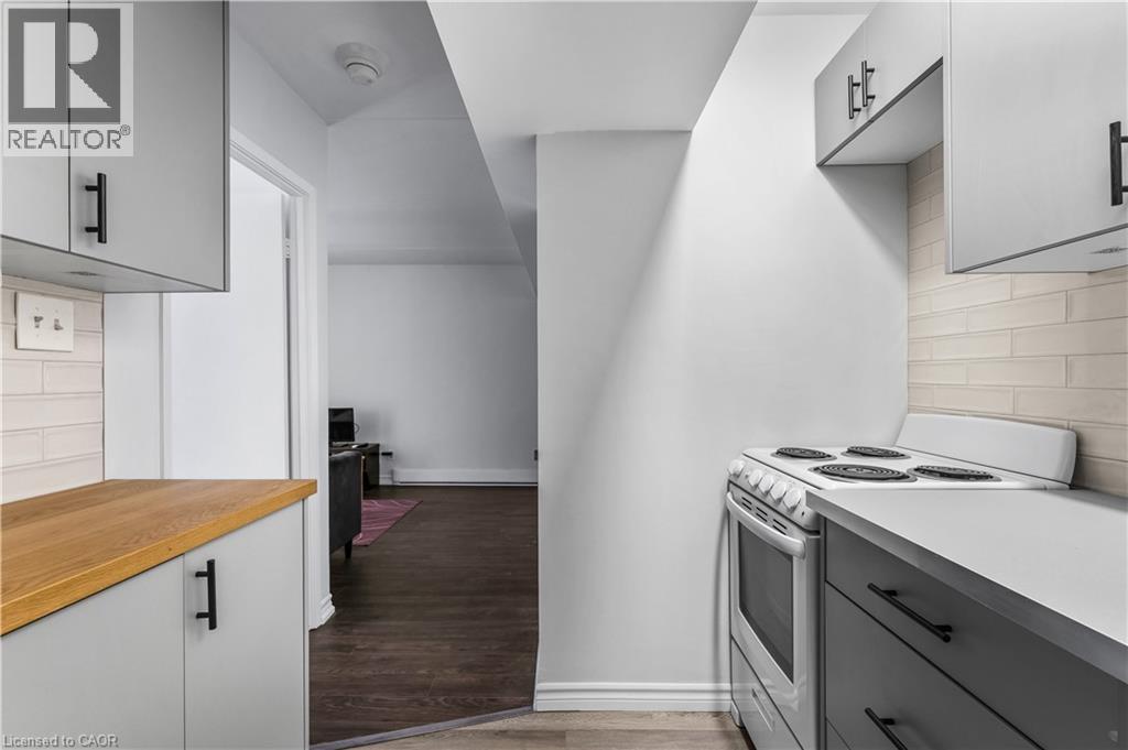 #204 87 DUKE Street - 18
