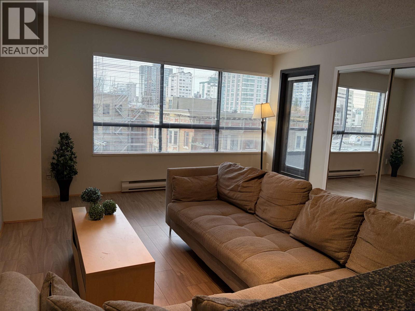 510 1060 ALBERNI Street - photo 2