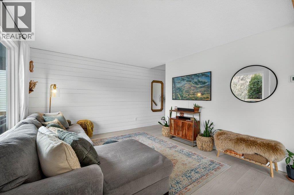 2814 Caen Road, Sorrento