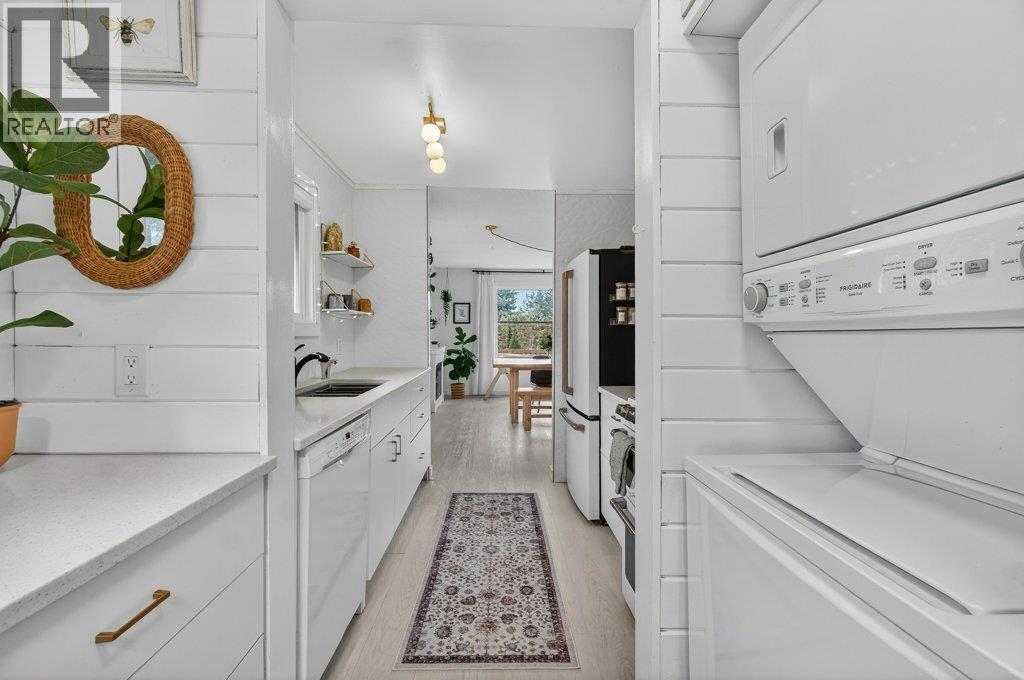 2814 Caen Road, Sorrento