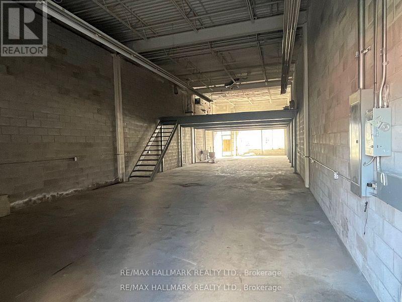 205 clayton Unit 10 photo 5