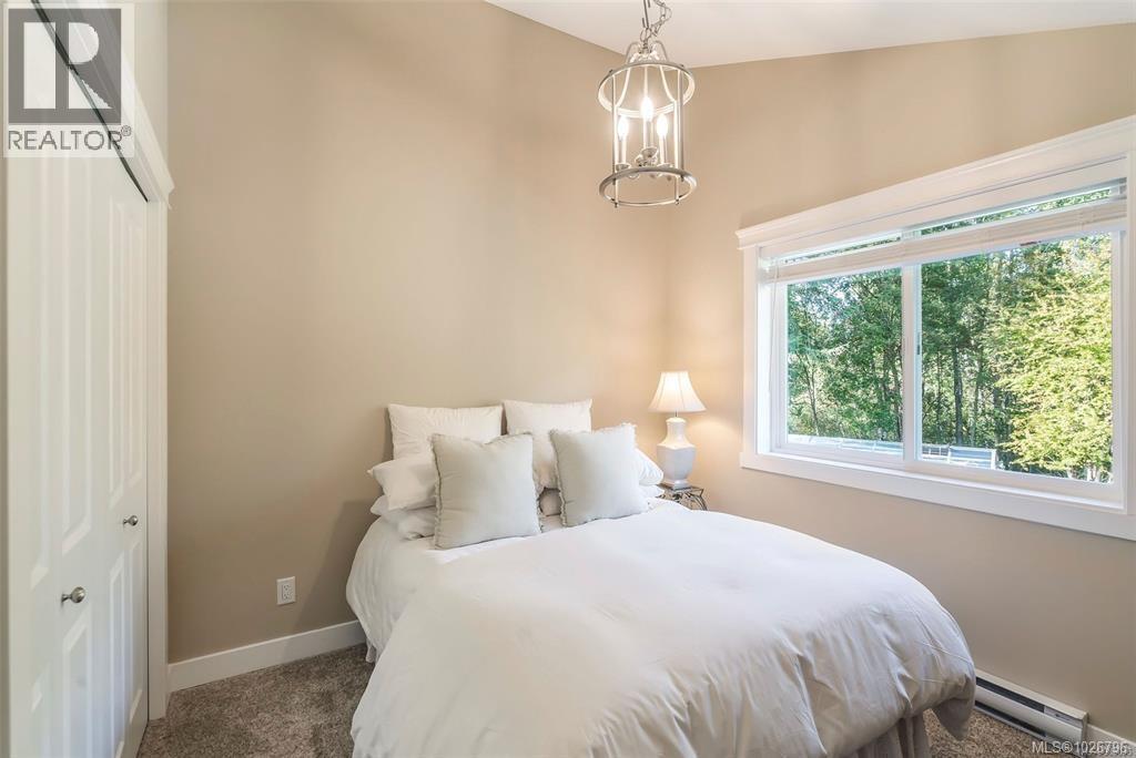 1390 Kurtis Cres, Nanaimo