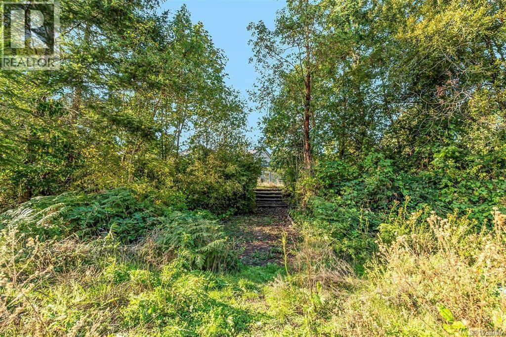 1390 Kurtis Cres, Nanaimo