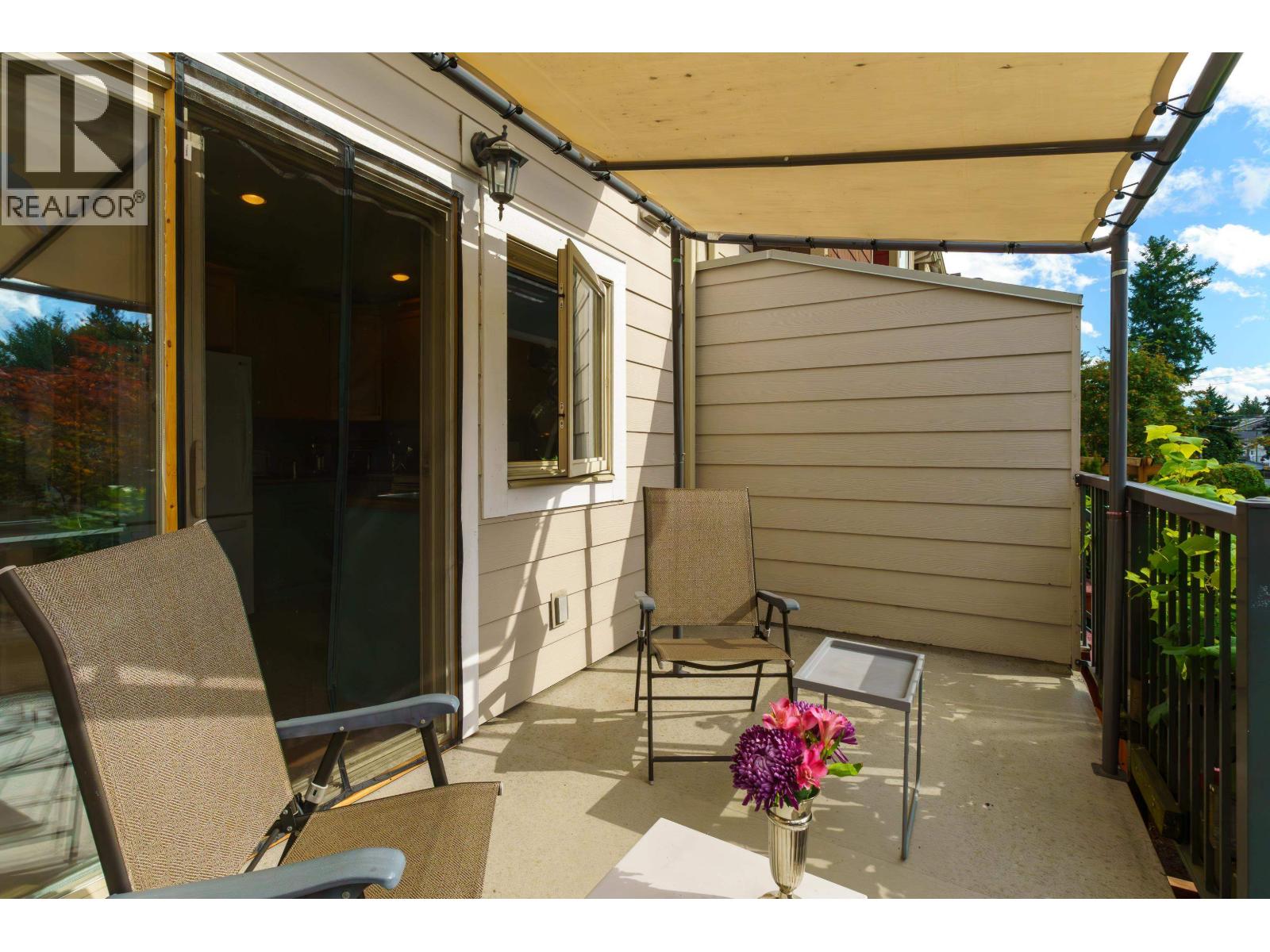 2018 FRASER AVENUE, Port Coquitlam