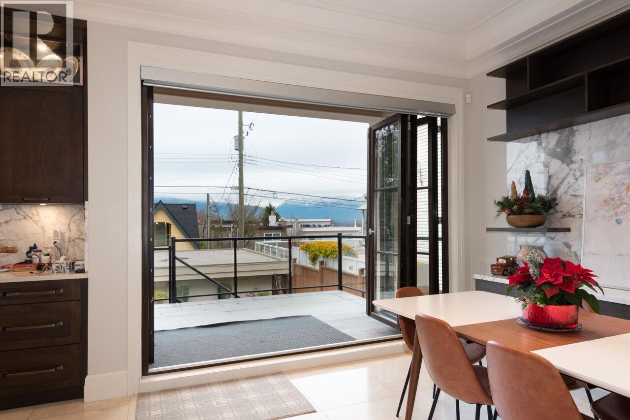 3739 W 24TH AVENUE, Vancouver