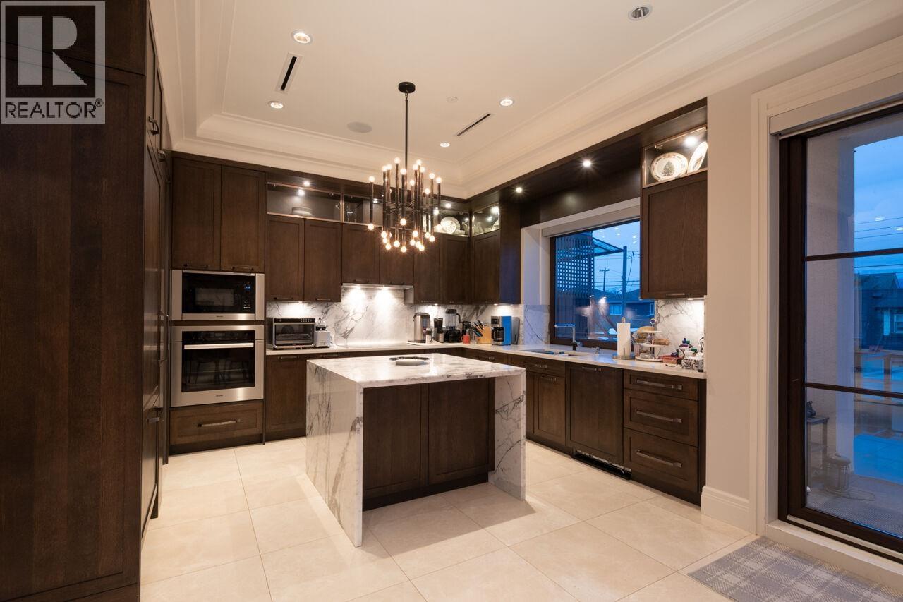 3739 W 24TH AVENUE, Vancouver