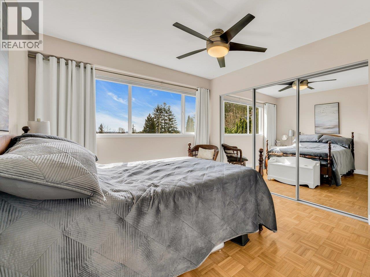 1837 LARSON ROAD, North Vancouver