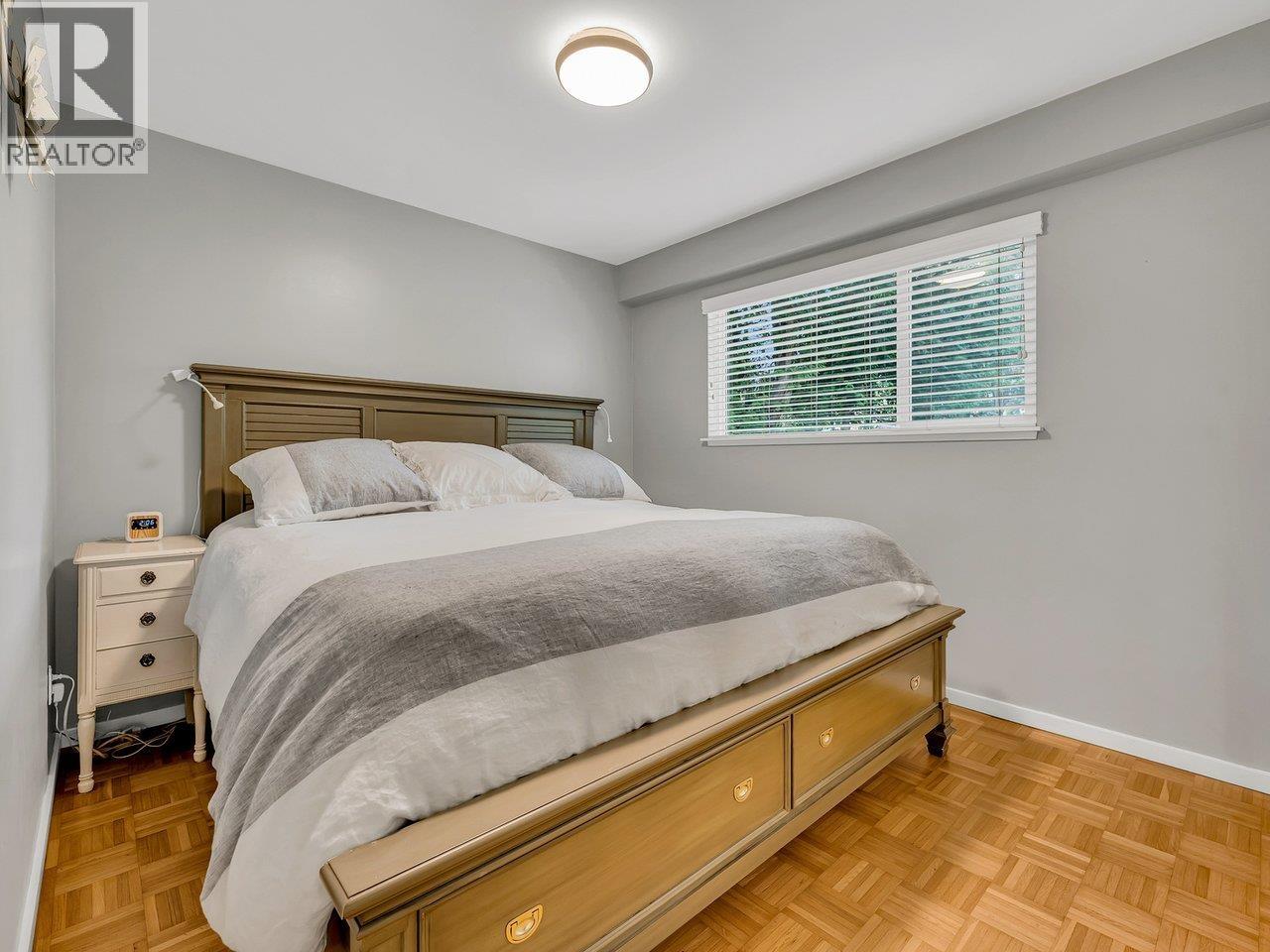 1837 LARSON ROAD, North Vancouver