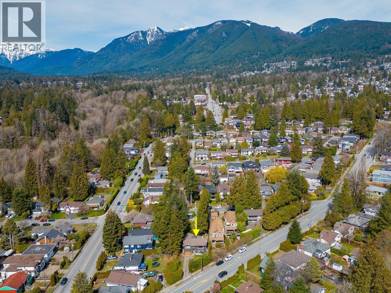 1837 LARSON ROAD, North Vancouver