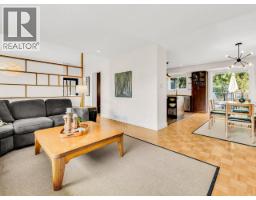 1837 Larson Road, North Vancouver, BC V7M2Z7 Photo 12