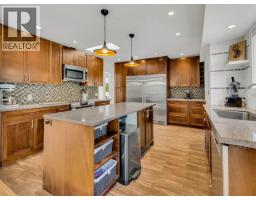1837 Larson Road, North Vancouver, BC V7M2Z7 Photo 14