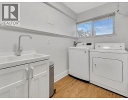 1837 Larson Road, North Vancouver, BC V7M2Z7 Photo 29