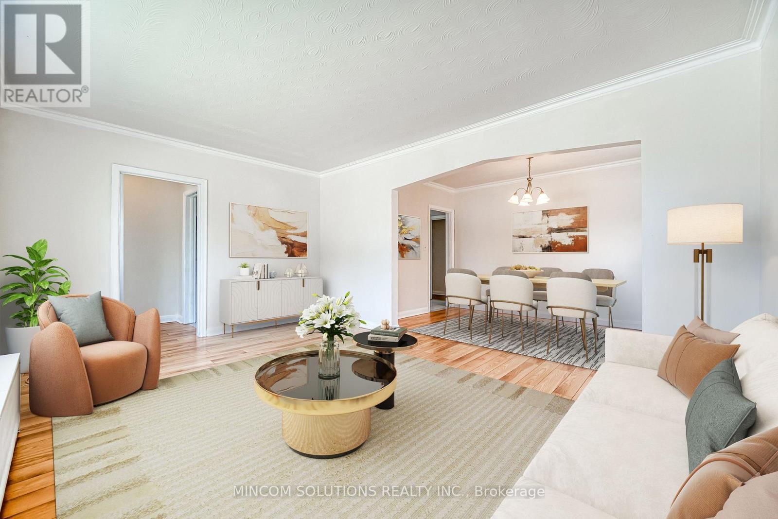 170 NORTH CARSON STREET - Photo 2 of 15, Toronto (Alderwood), Ontario