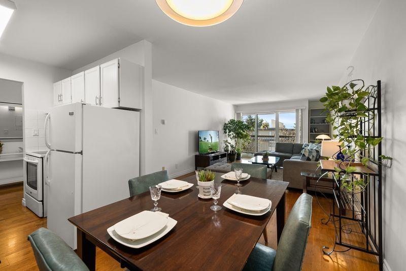 309 1444 MARTIN STREET, White Rock