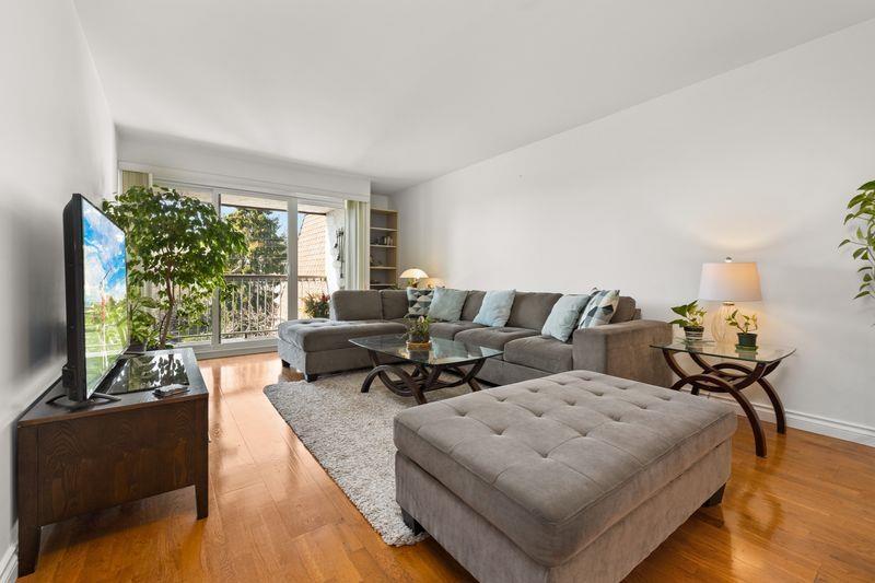 309 1444 MARTIN STREET, White Rock