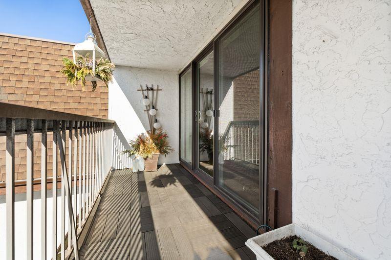 309 1444 MARTIN STREET, White Rock