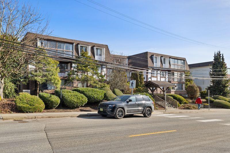 309 1444 MARTIN STREET, White Rock