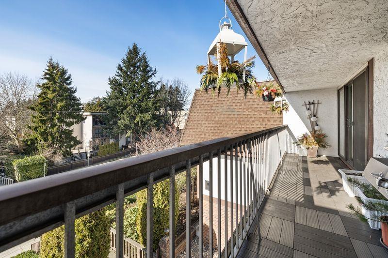 309 1444 MARTIN STREET, White Rock