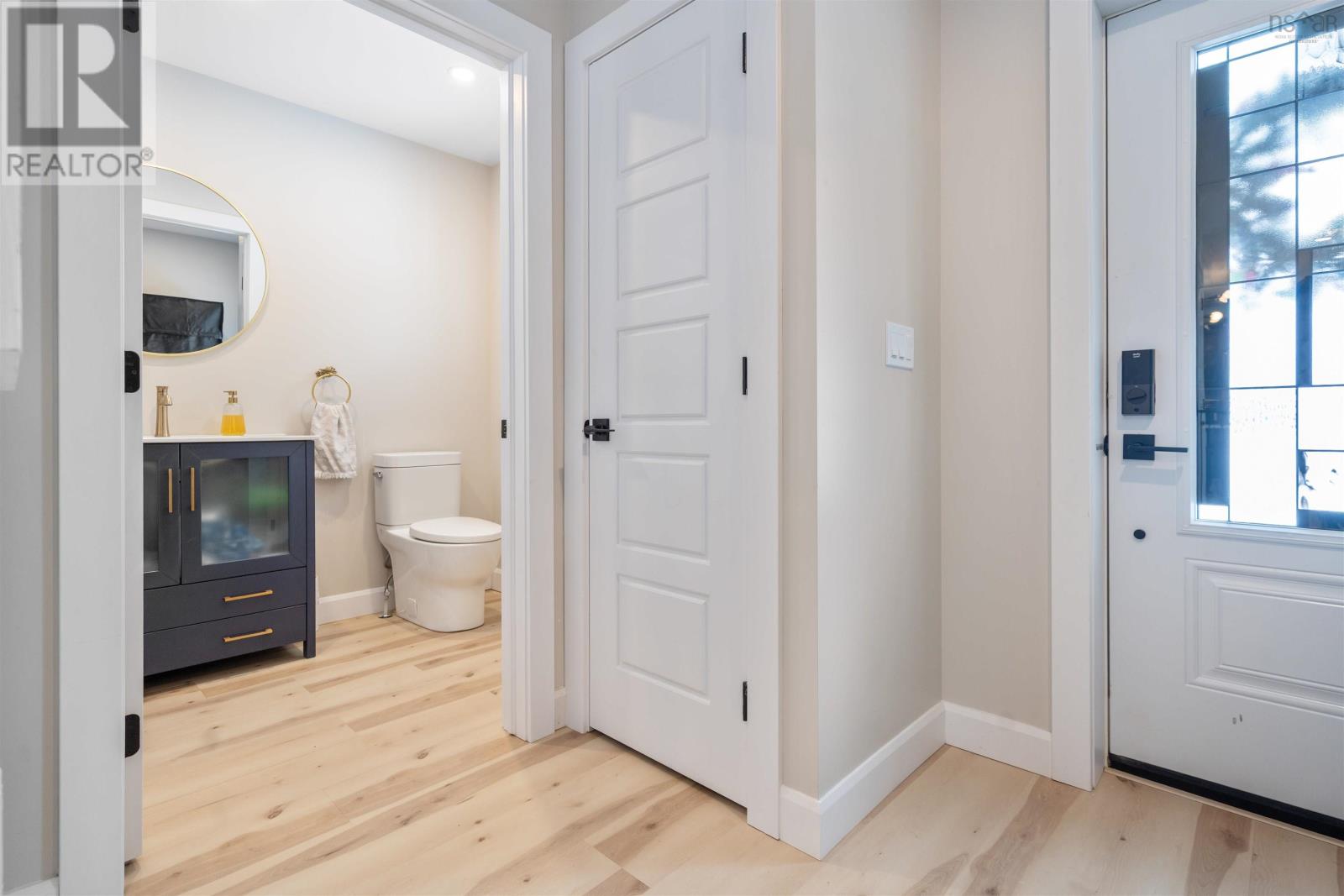 Property 25 of 50 of 1613 MacKay Street